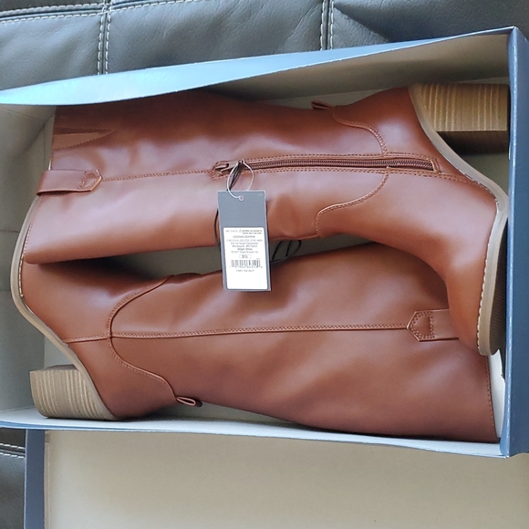 Universal Thread Davina Heeled Faux Leather Riding Boot Cognac New With Tags - Picture 3 of 6